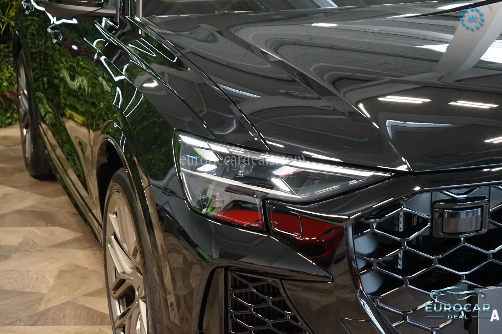 Audi RSQ8