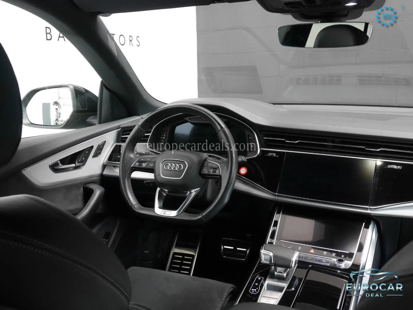 Audi SQ8
