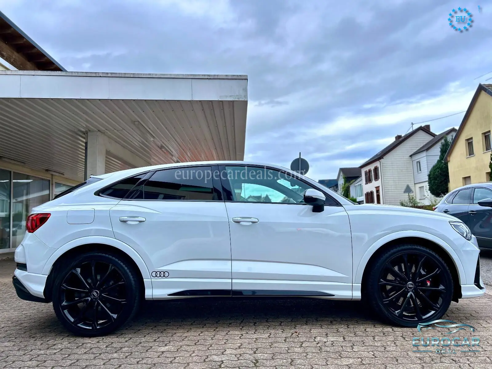 Audi RSQ3