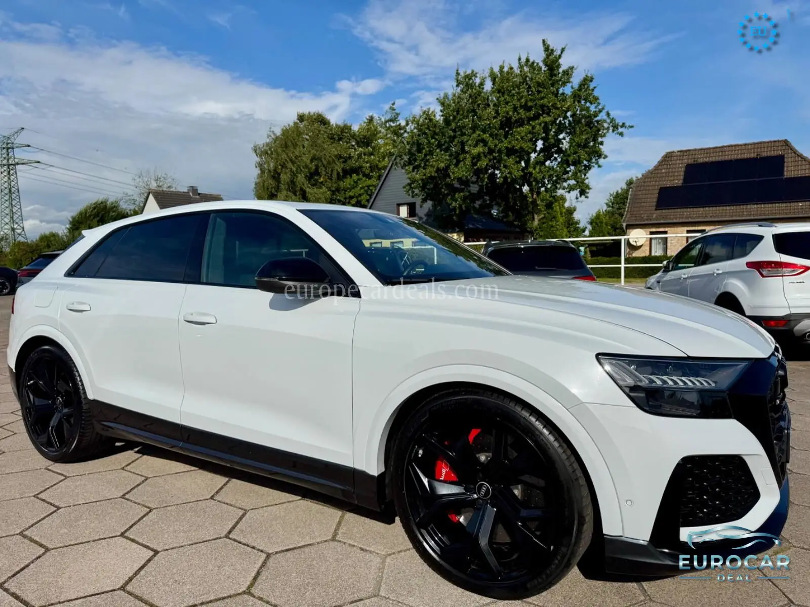 Audi RSQ8