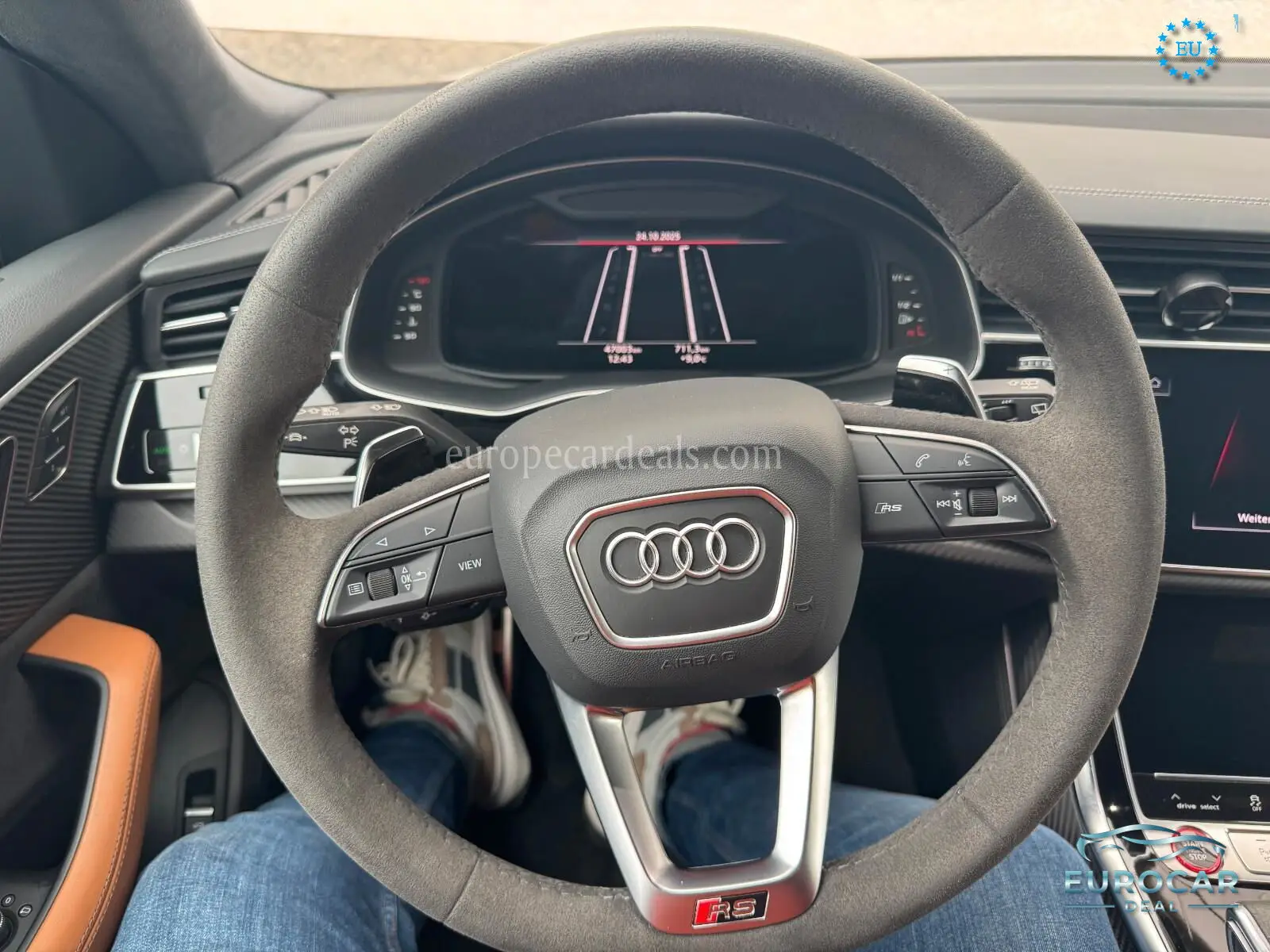 Audi RSQ8
