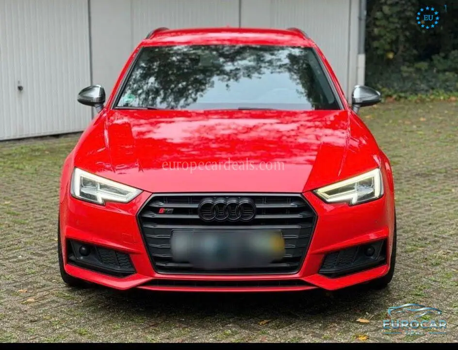 Audi S4