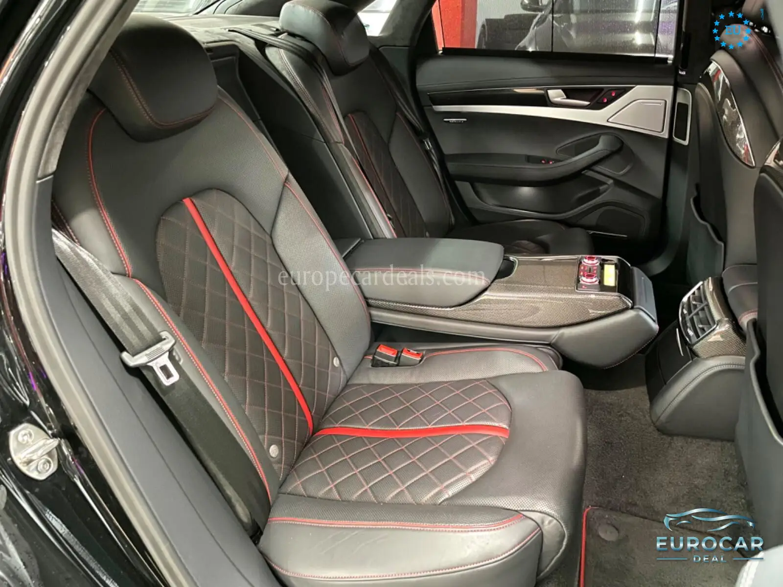 Audi S8