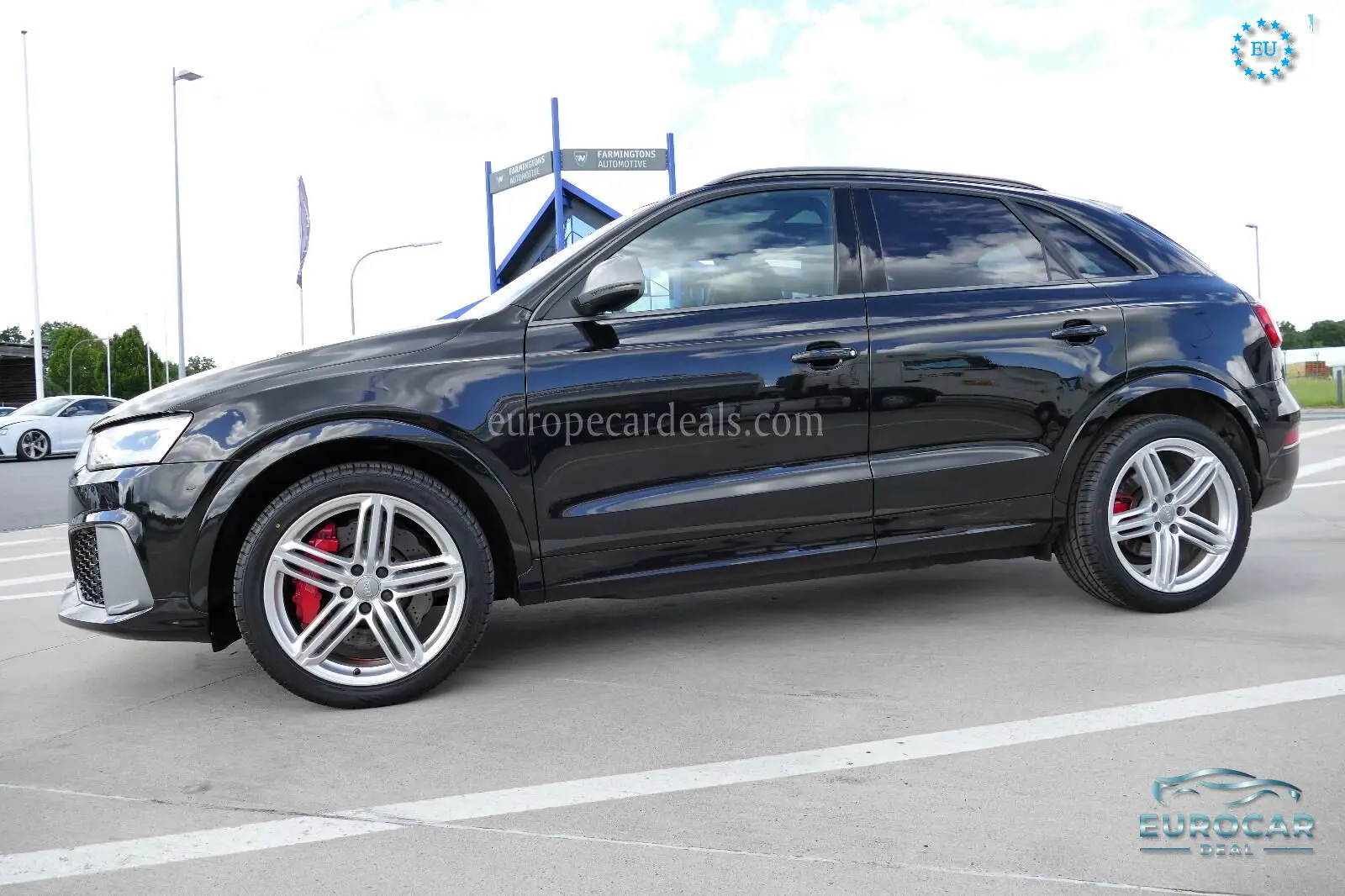 Audi RSQ3