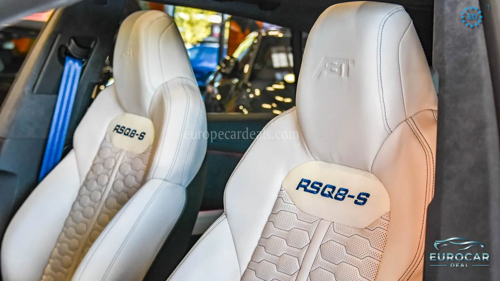 Audi RSQ8