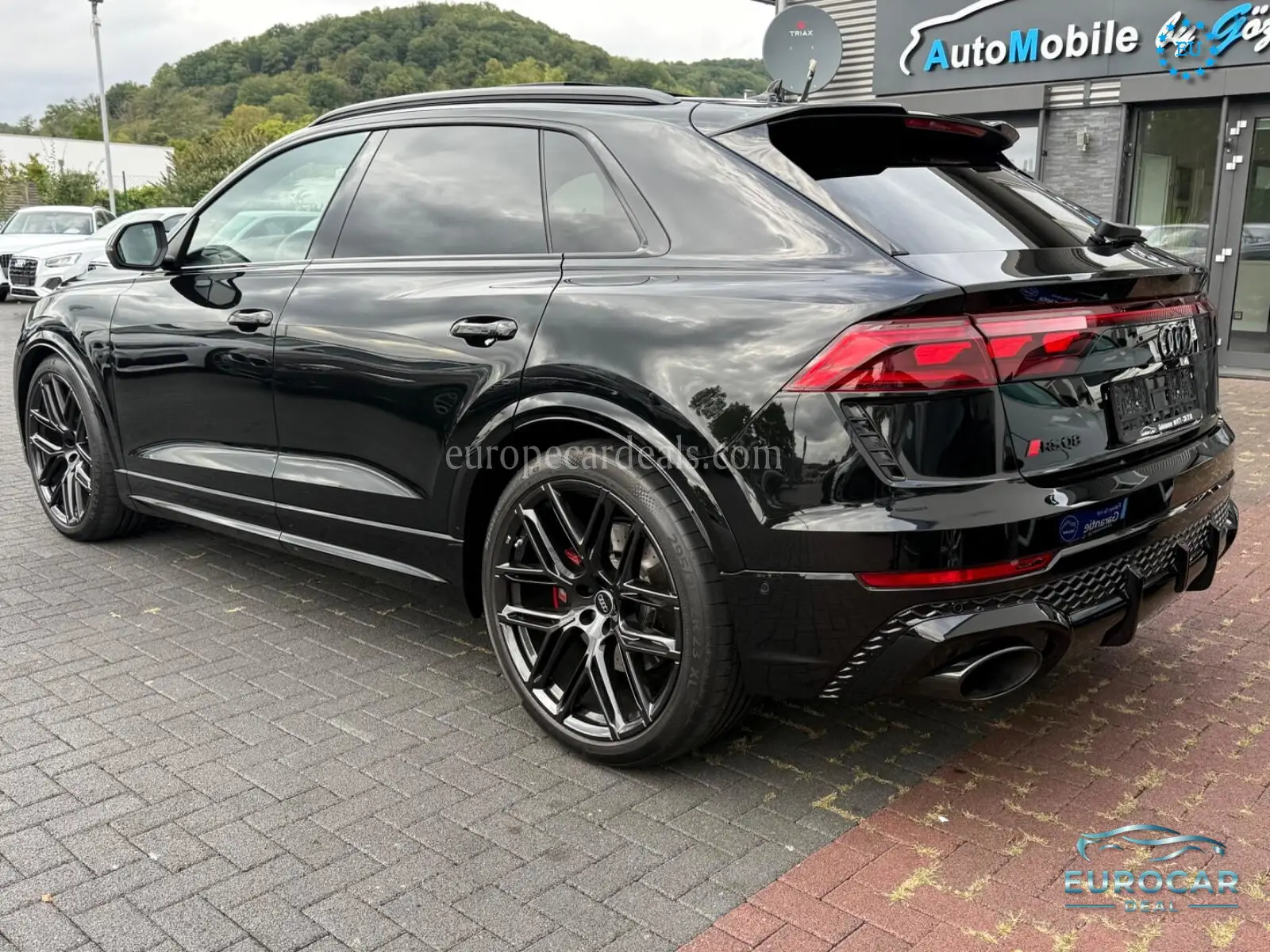 Audi RSQ8