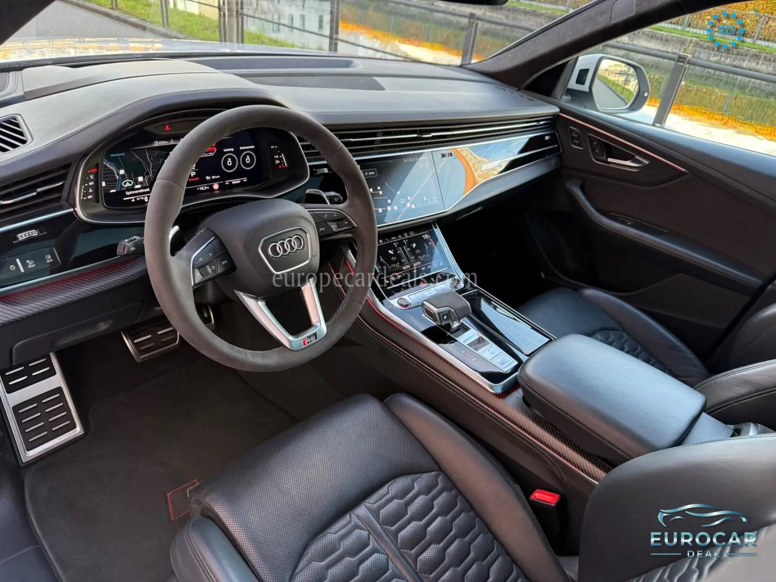 Audi RSQ8