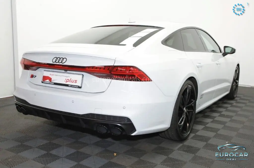 Audi S7