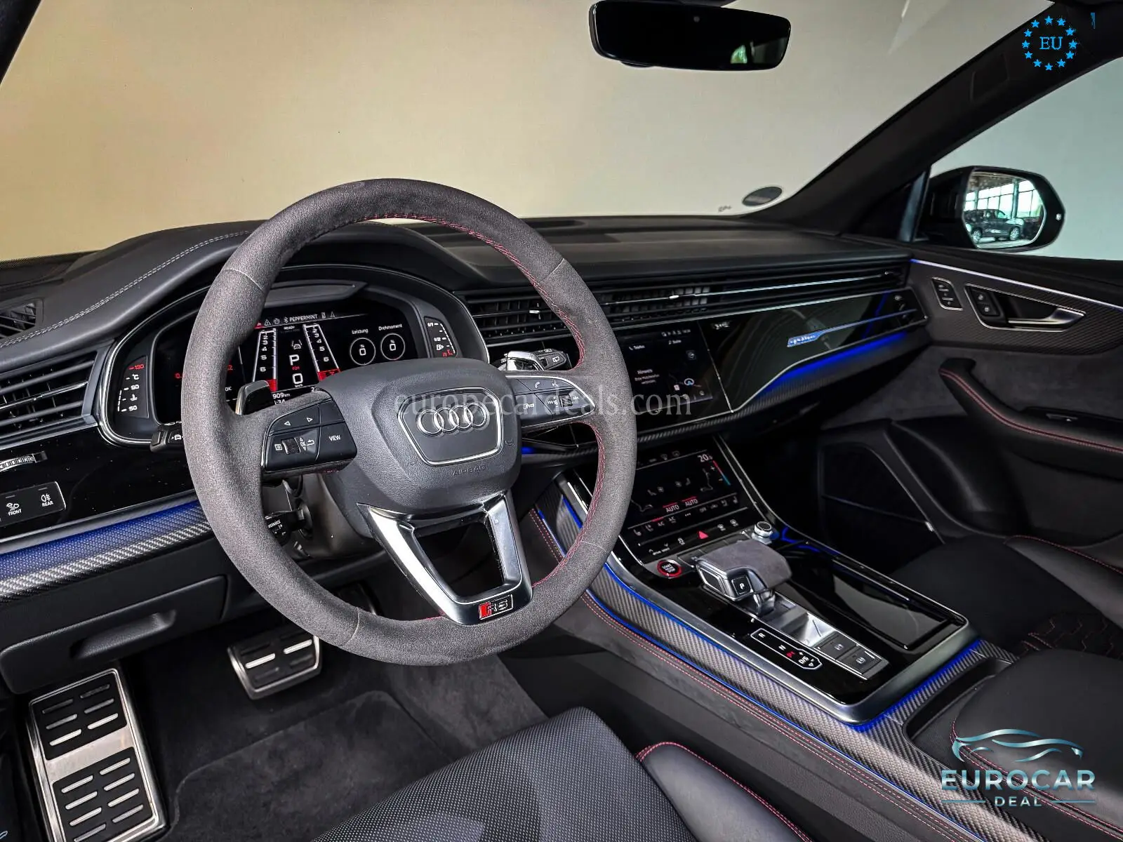 Audi RSQ8
