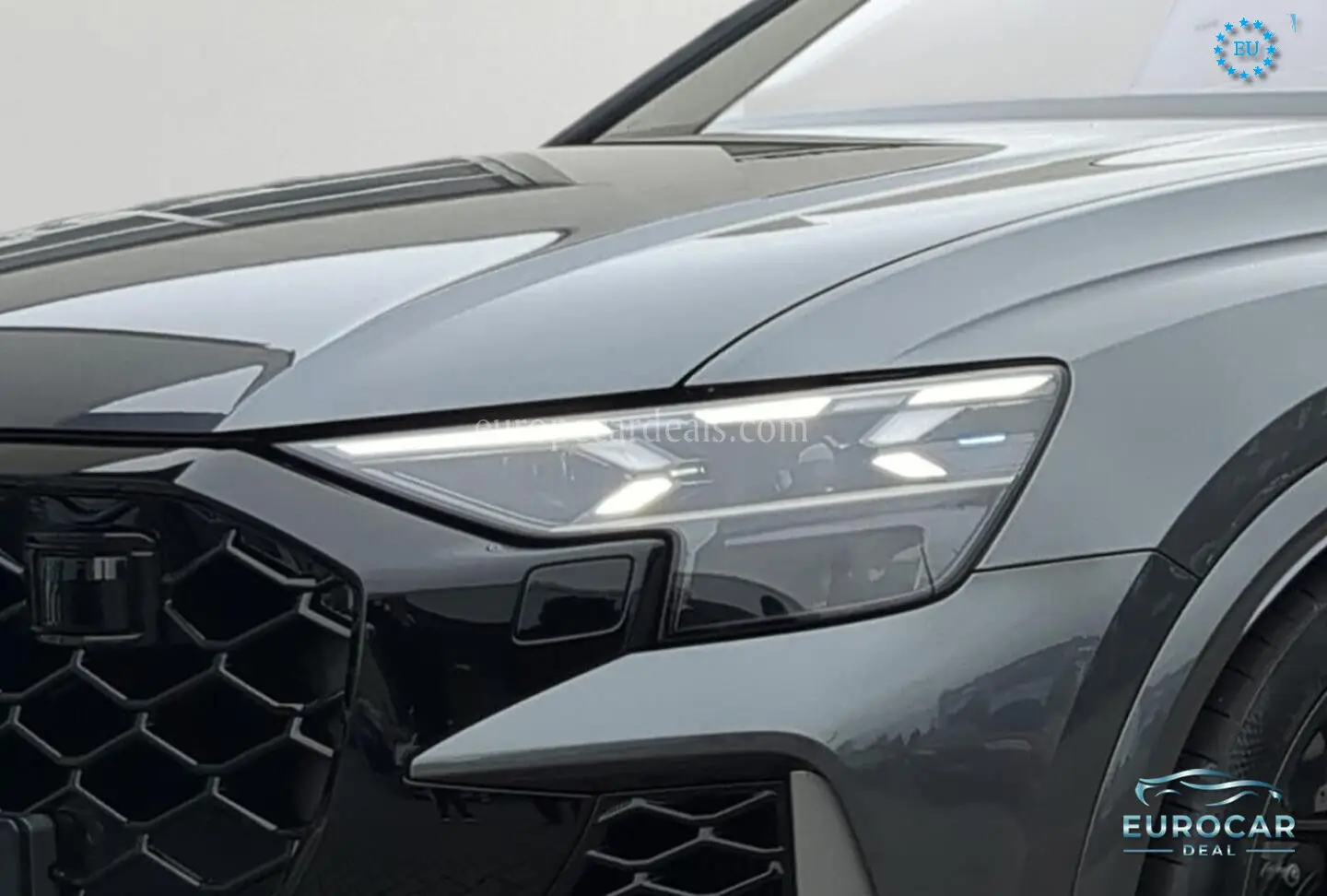 Audi RSQ8