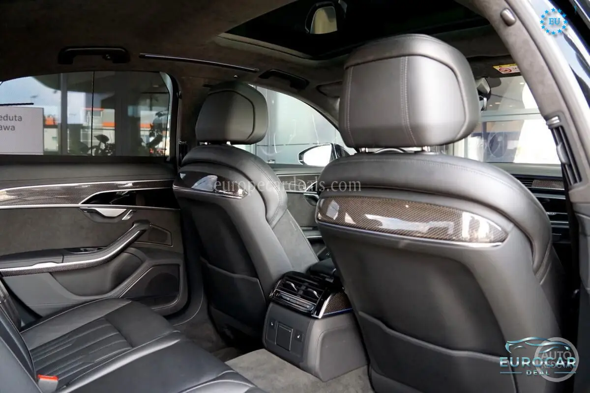Audi S8