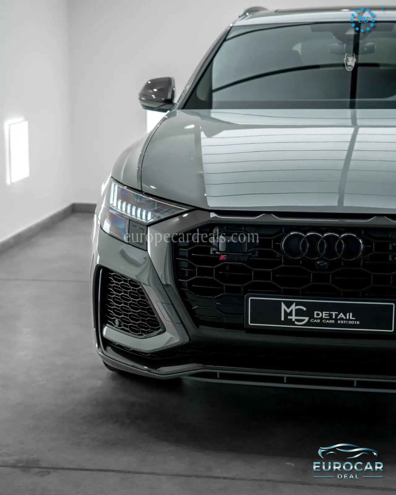 Audi RSQ8