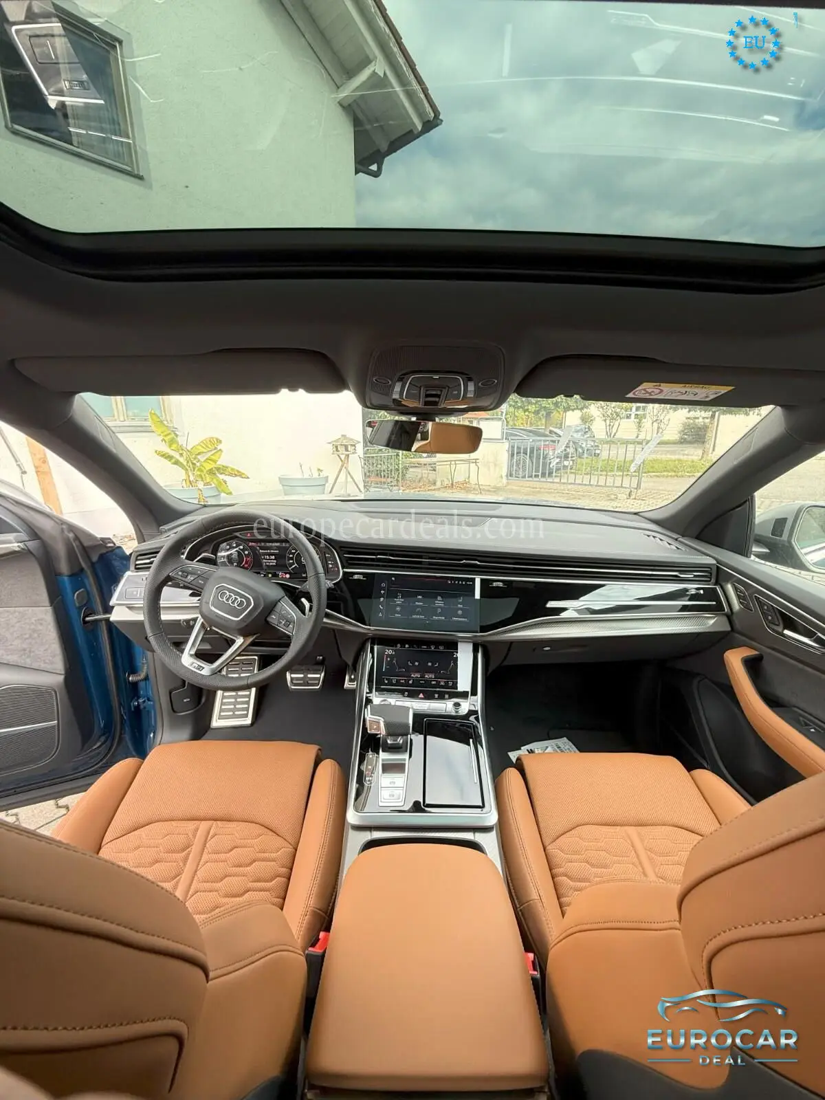 Audi RSQ8
