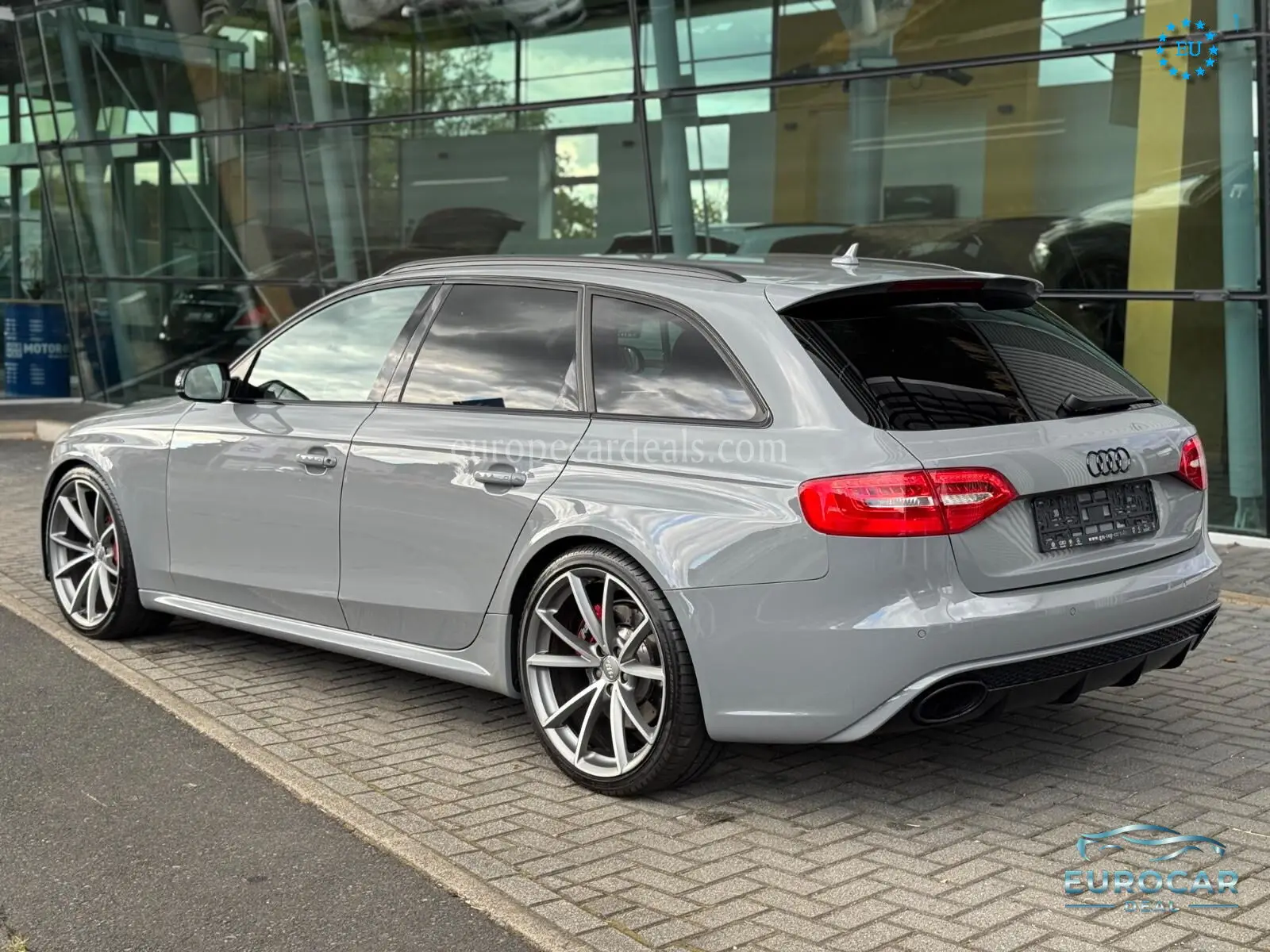 Audi RS4