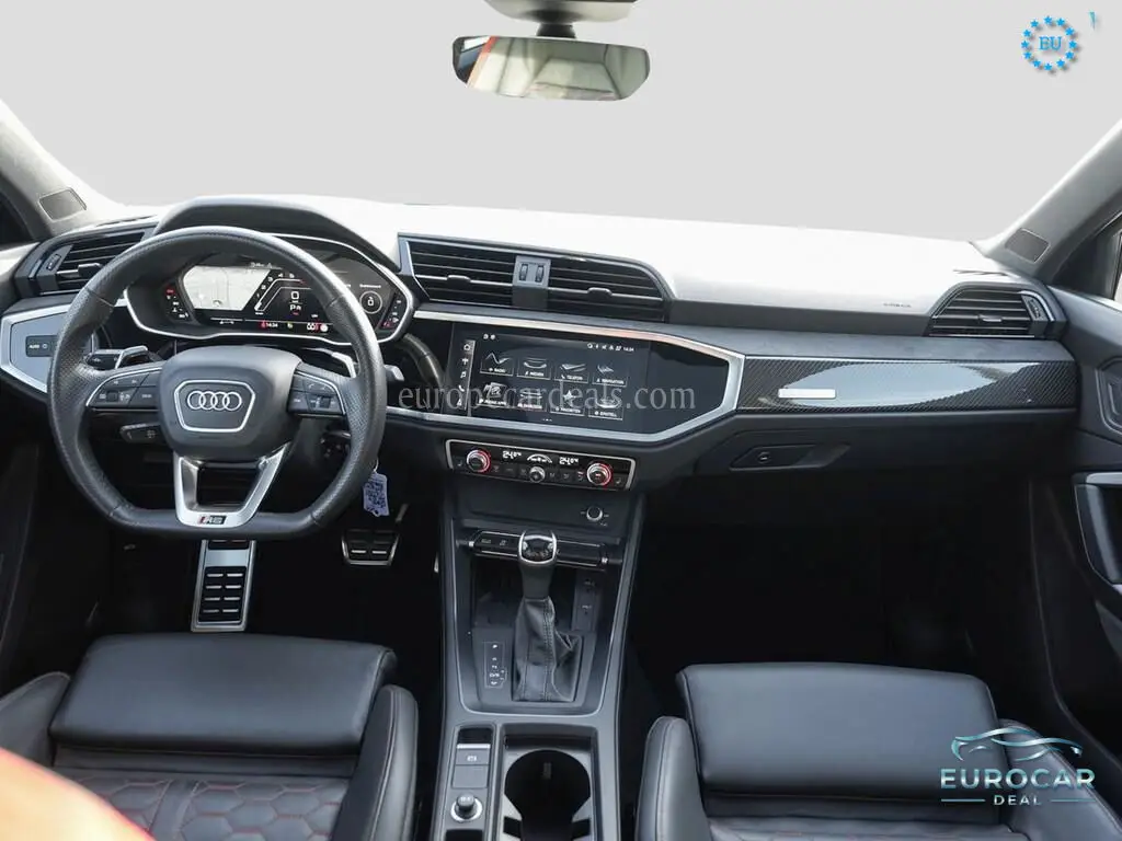 Audi RSQ3