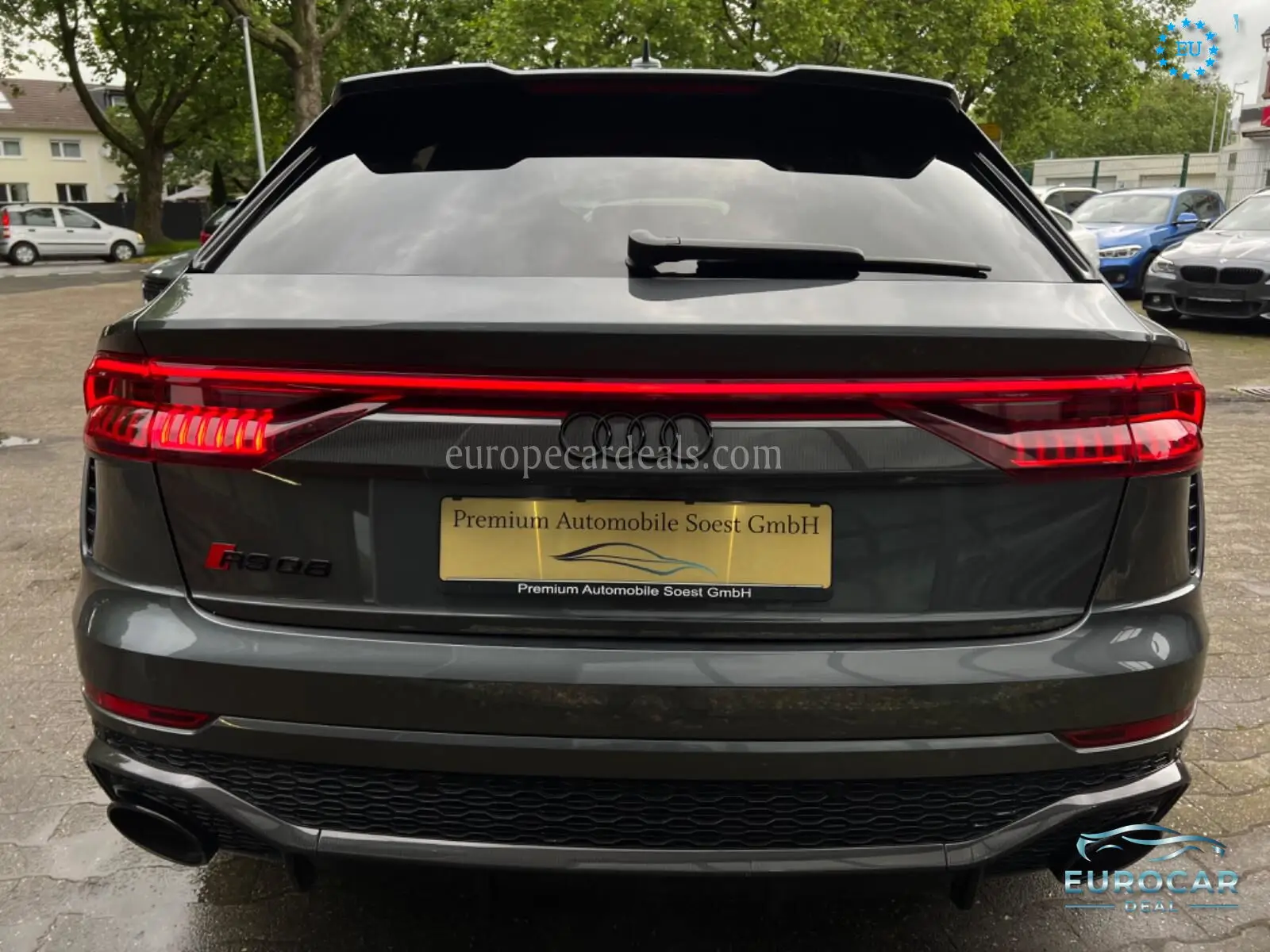 Audi RSQ8
