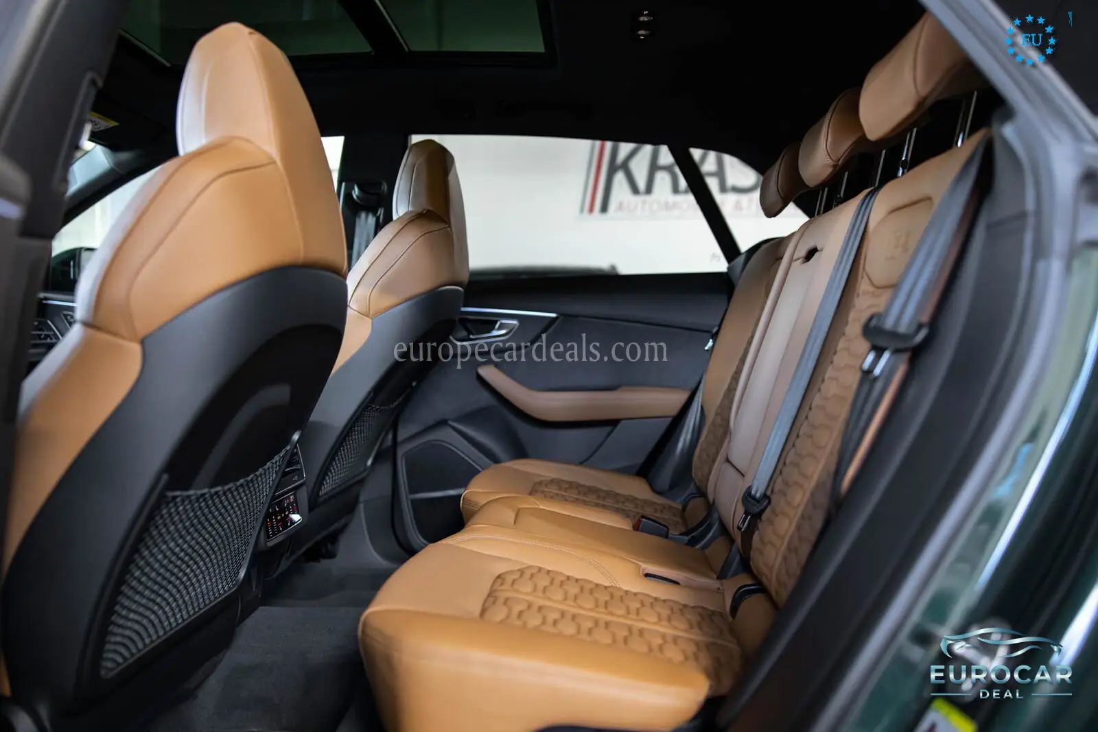 Audi RSQ8