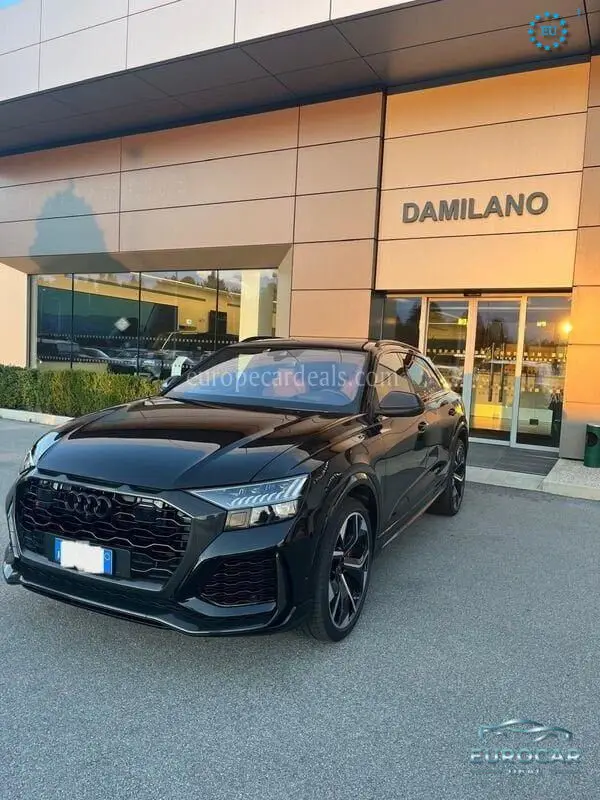 Audi Q8