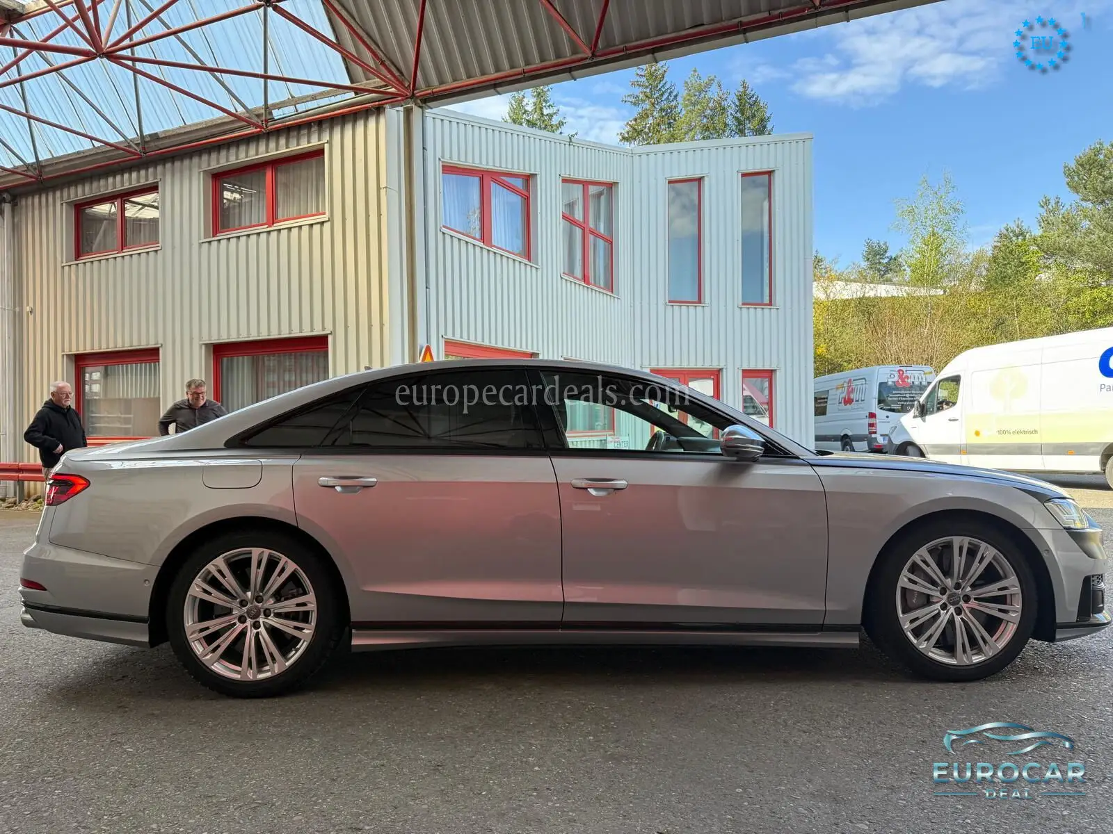 Audi S8