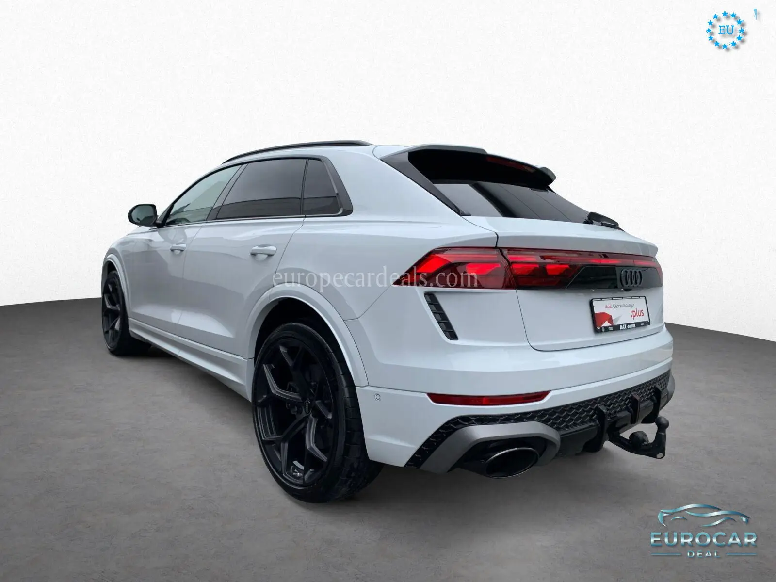 Audi RSQ8