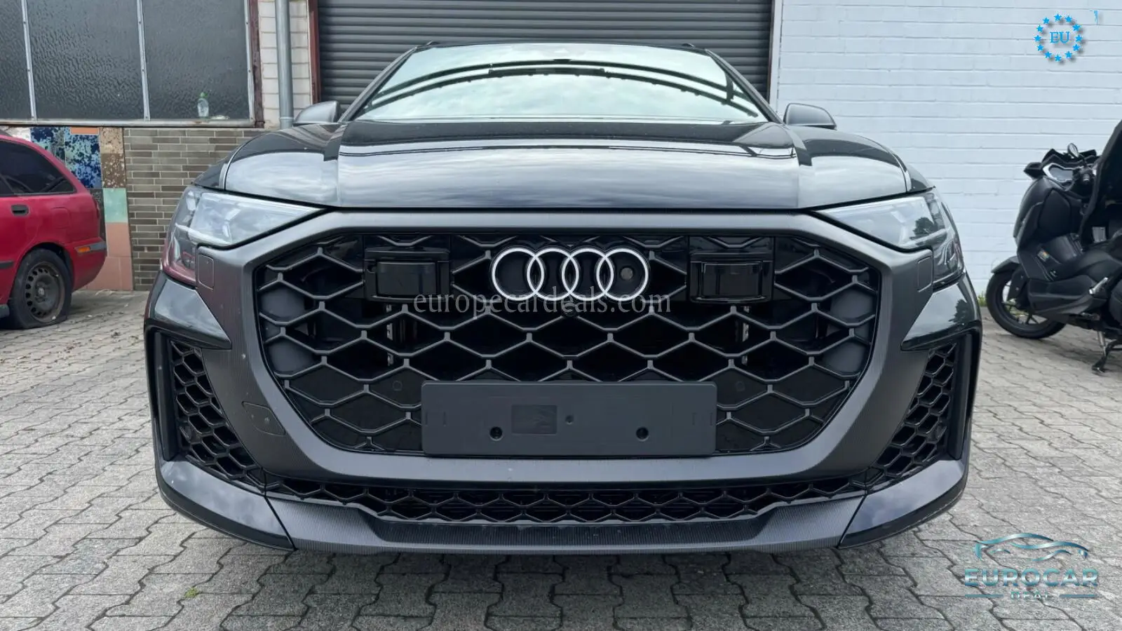 Audi RSQ8