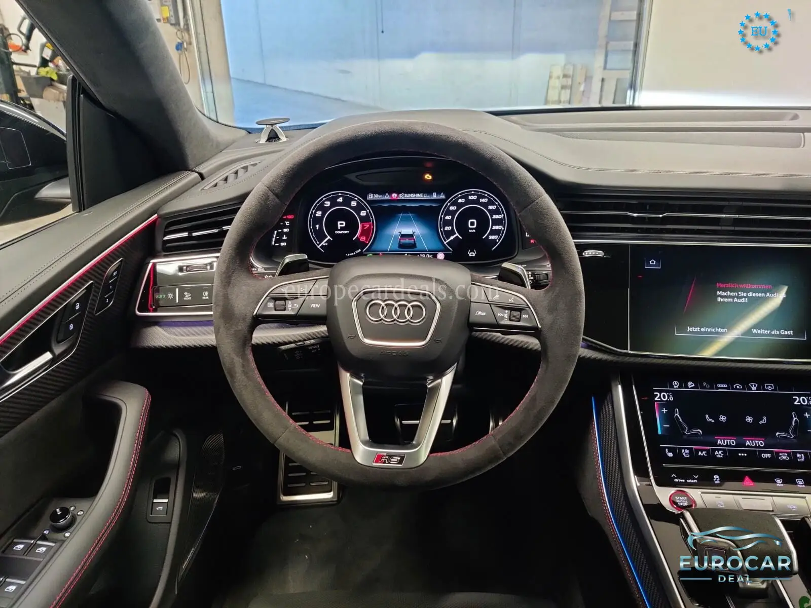 Audi RSQ8