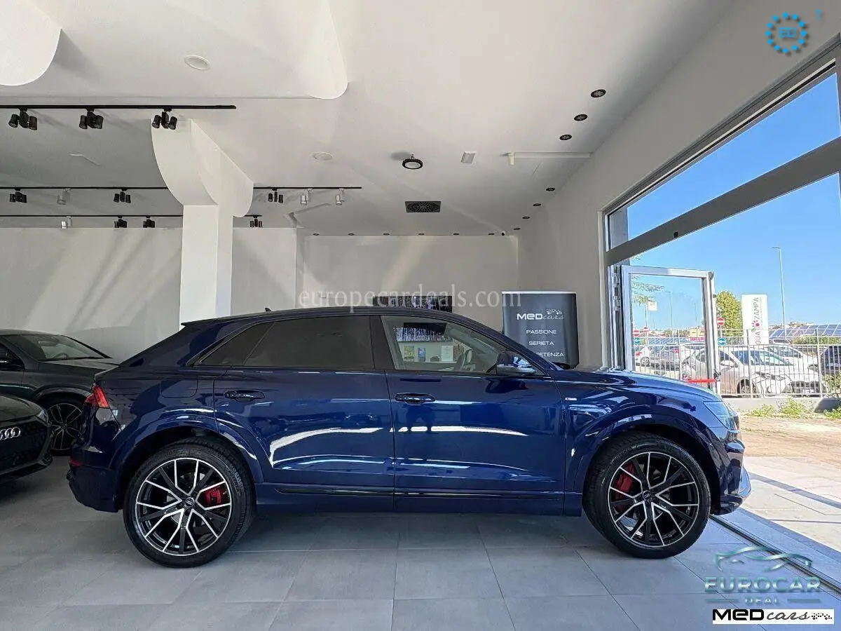 Audi Q8