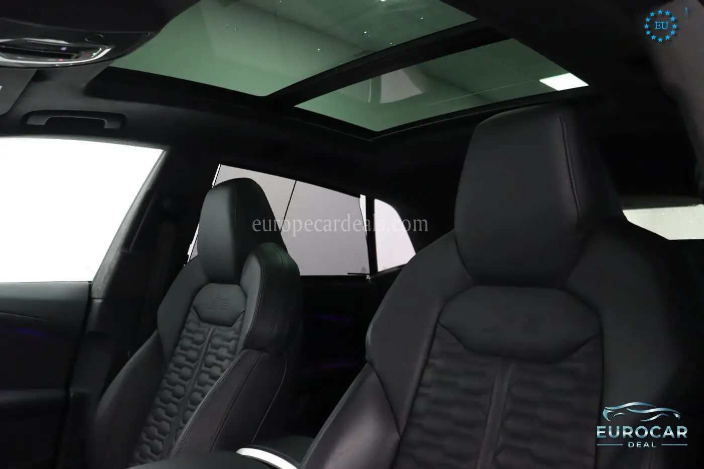 Audi RSQ8