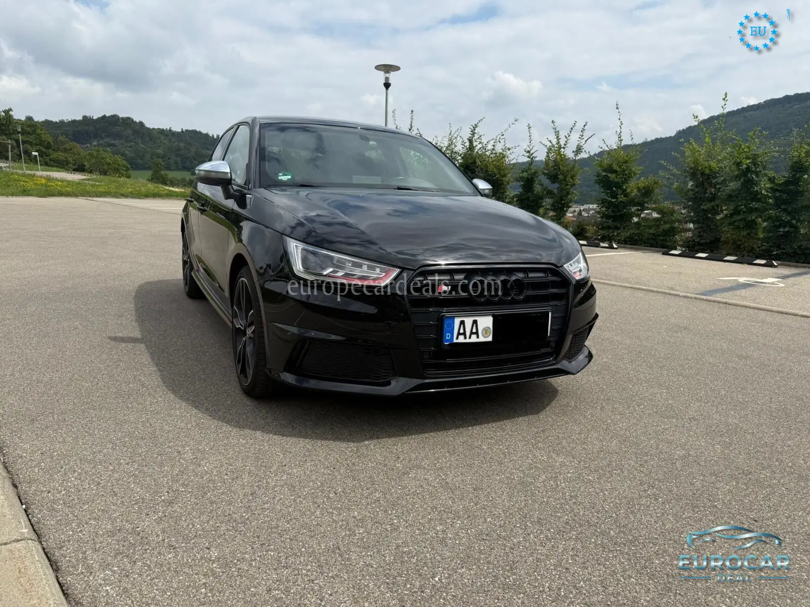 Audi S1