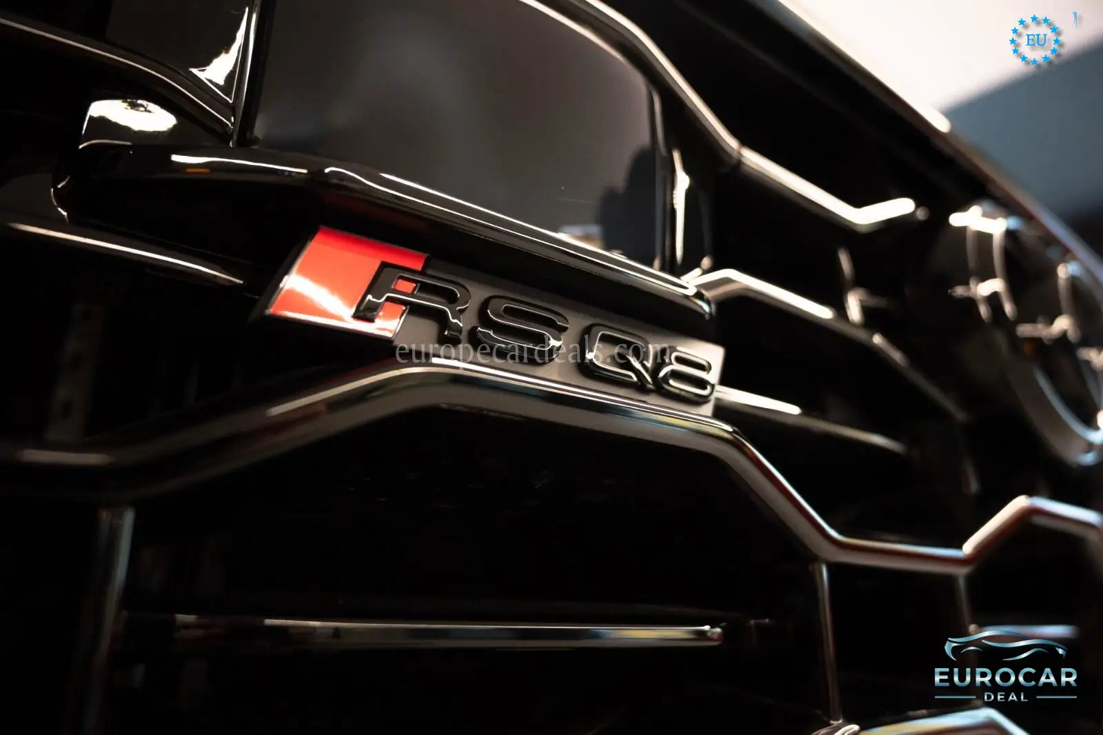 Audi RSQ8