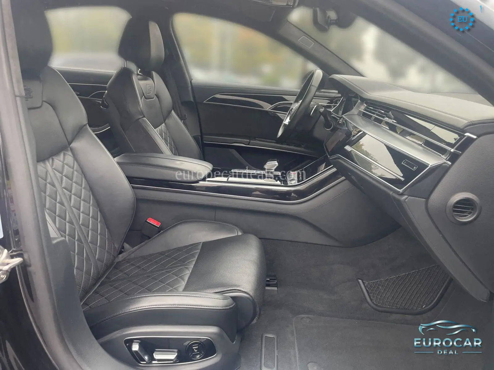 Audi S8