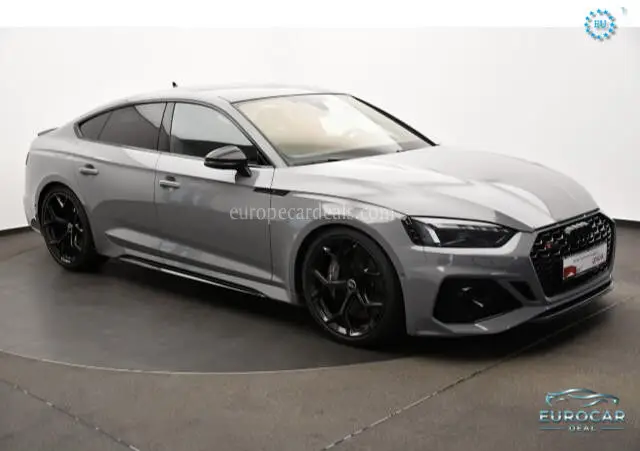 Audi RS5
