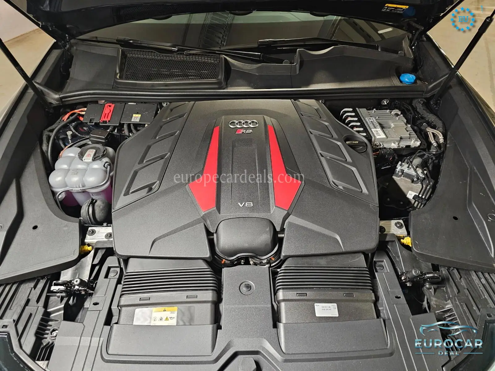 Audi RSQ8