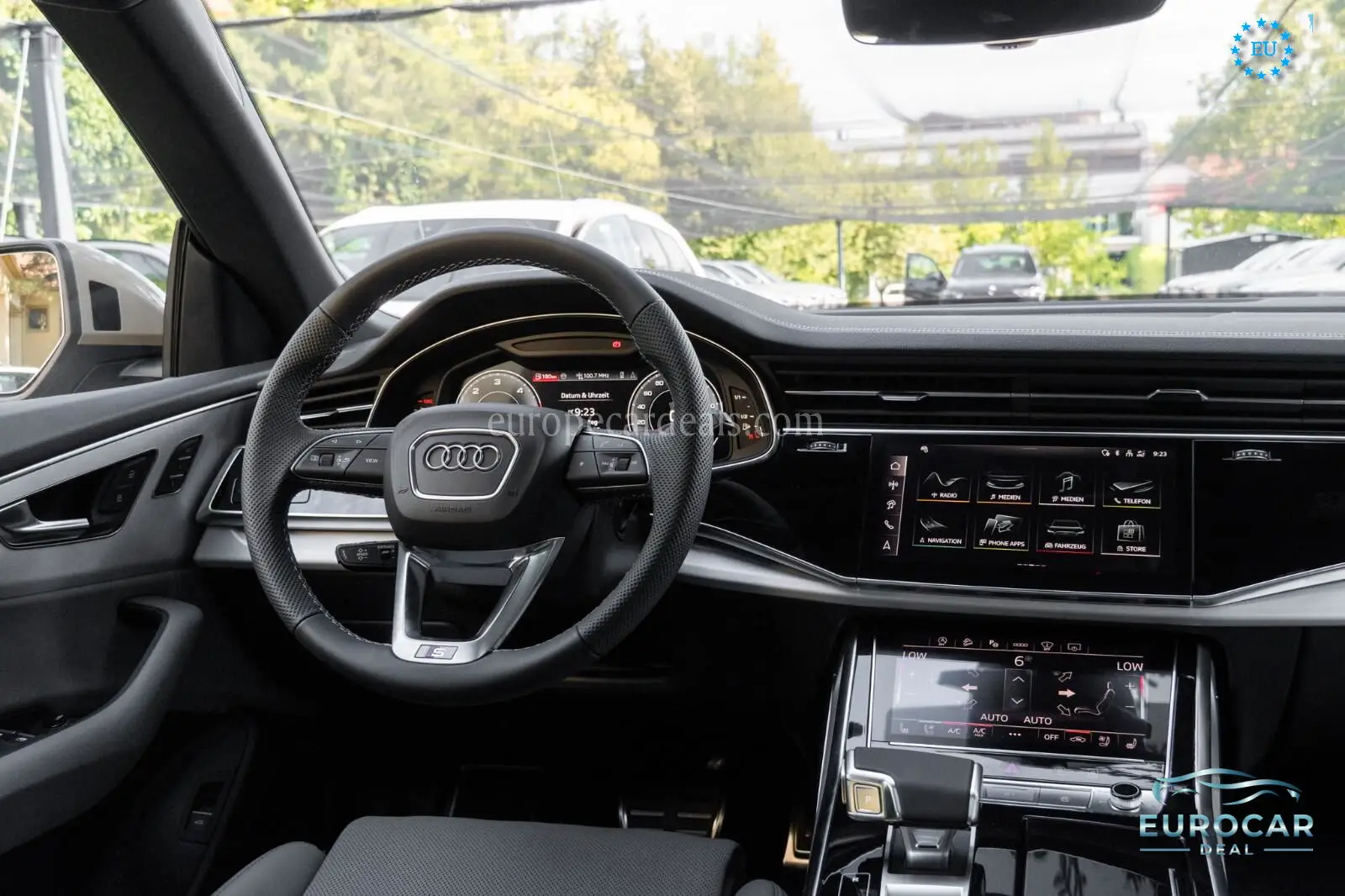 Audi Q8