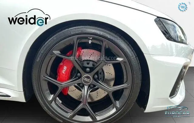 Audi RS4