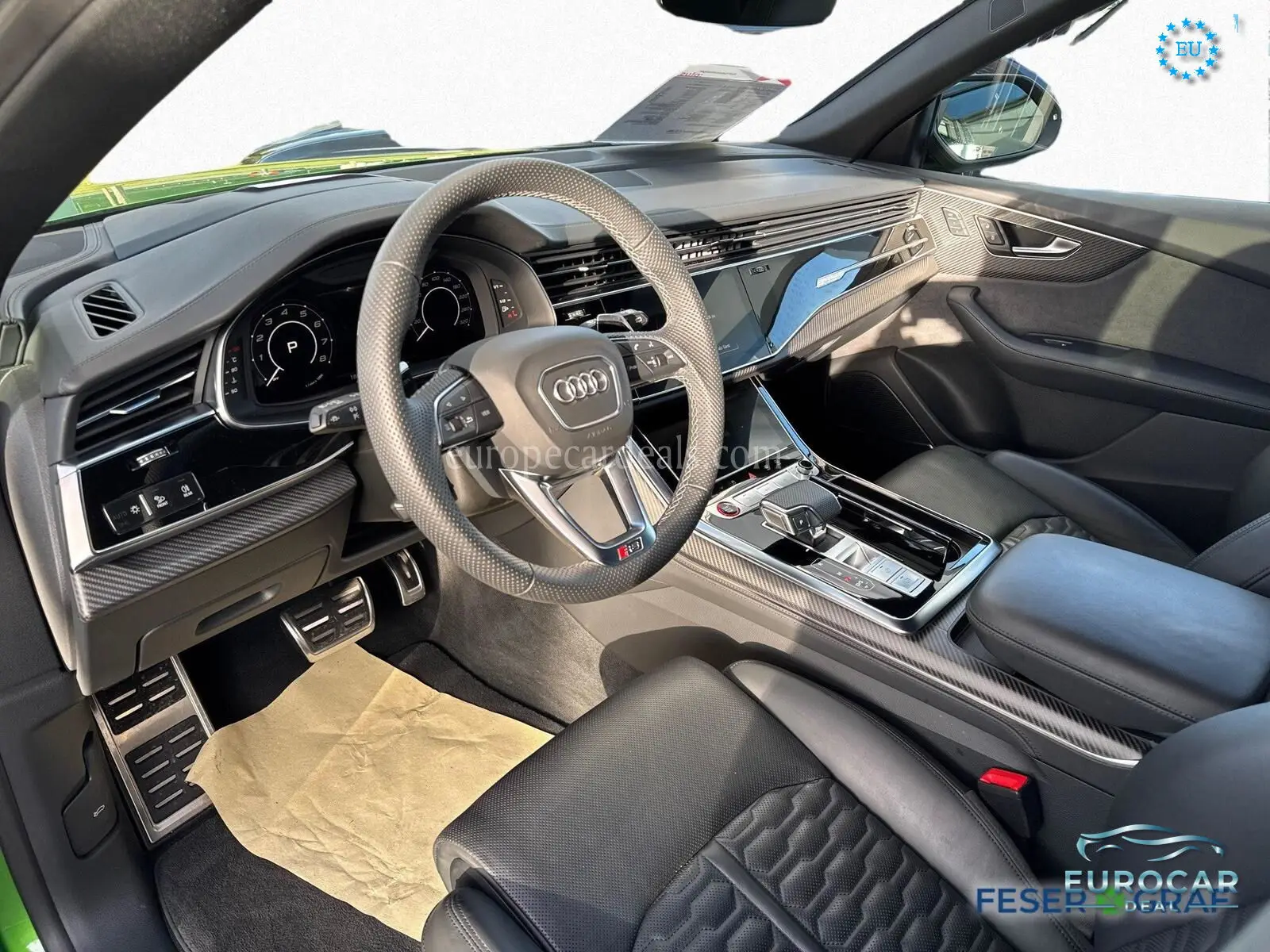 Audi RSQ8