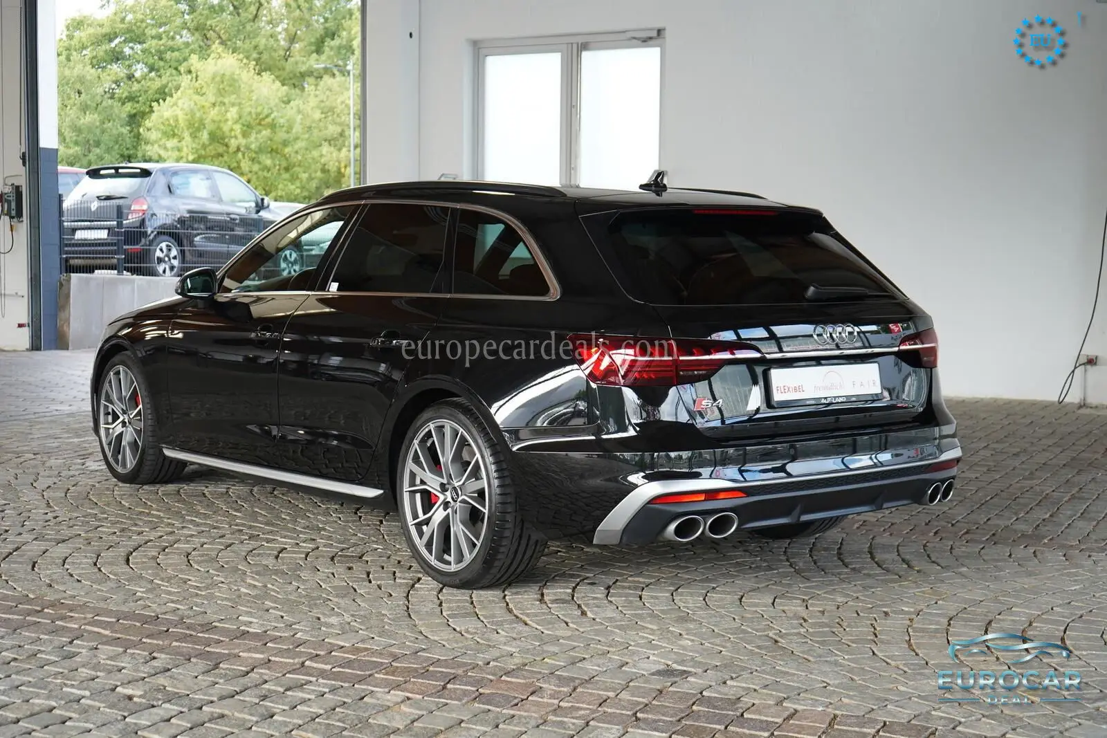 Audi S4