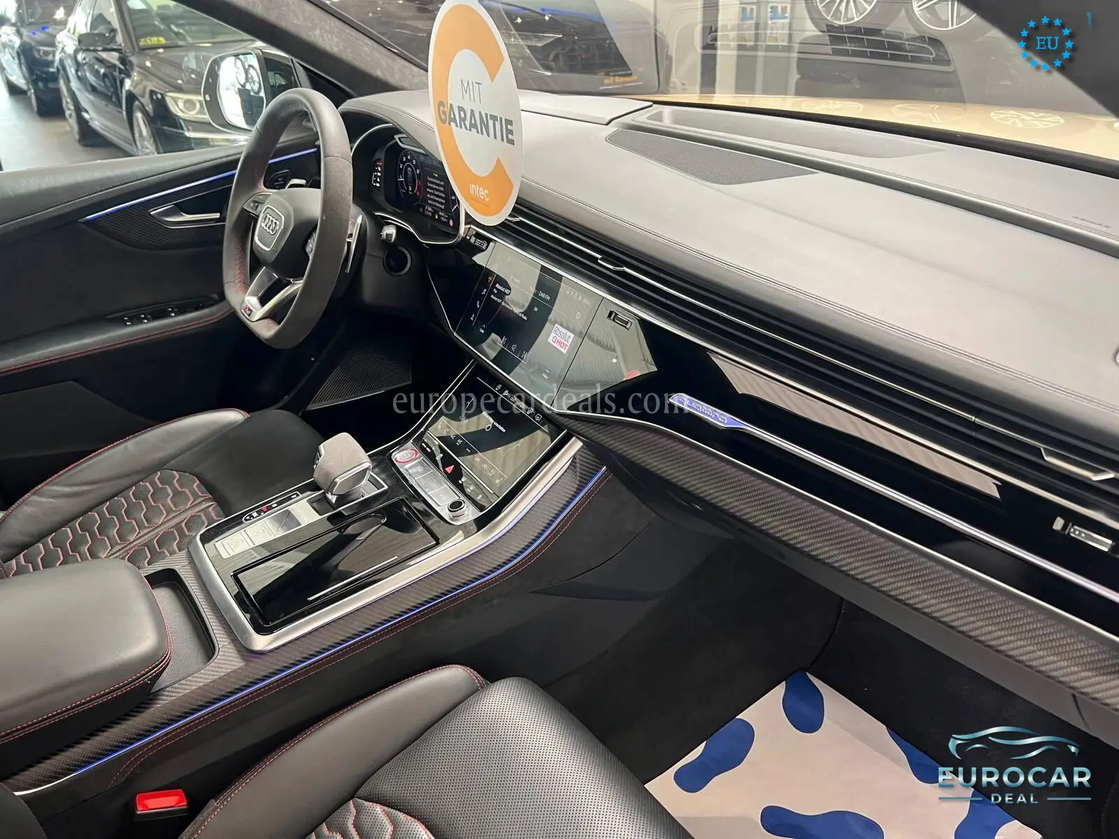 Audi RSQ8