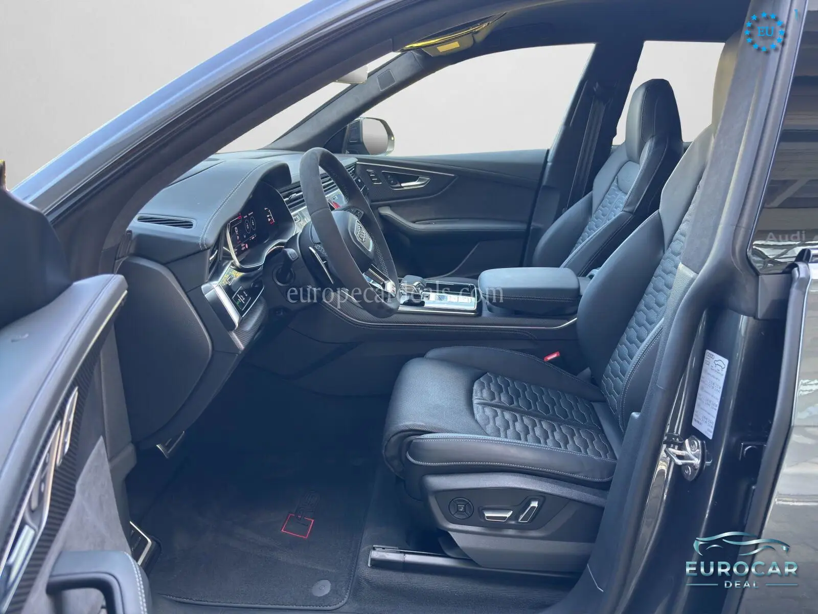 Audi RSQ8