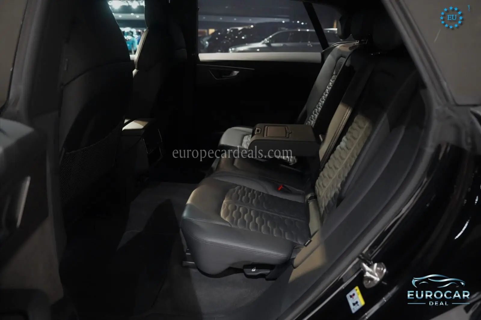Audi RSQ8