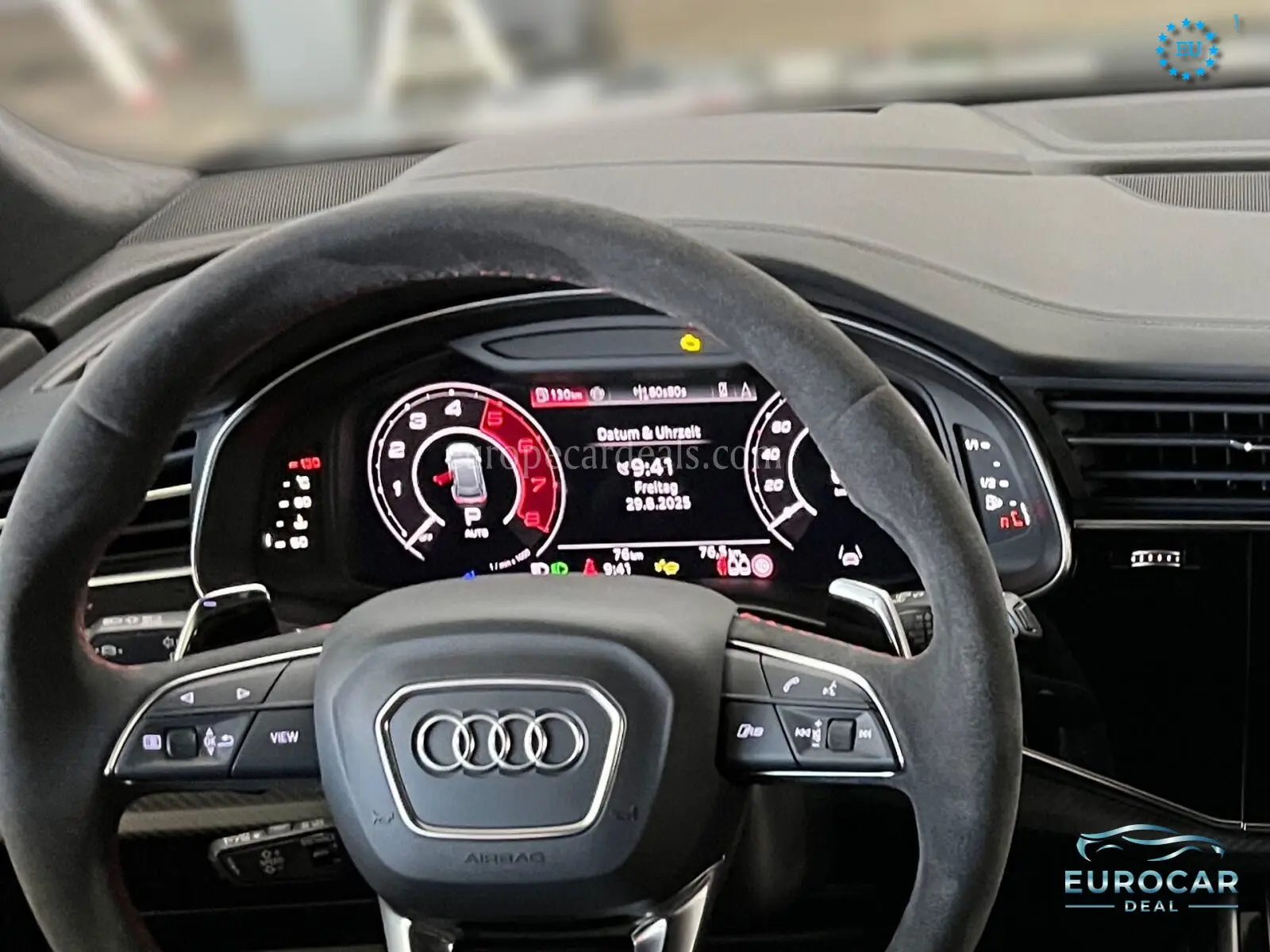 Audi RSQ8