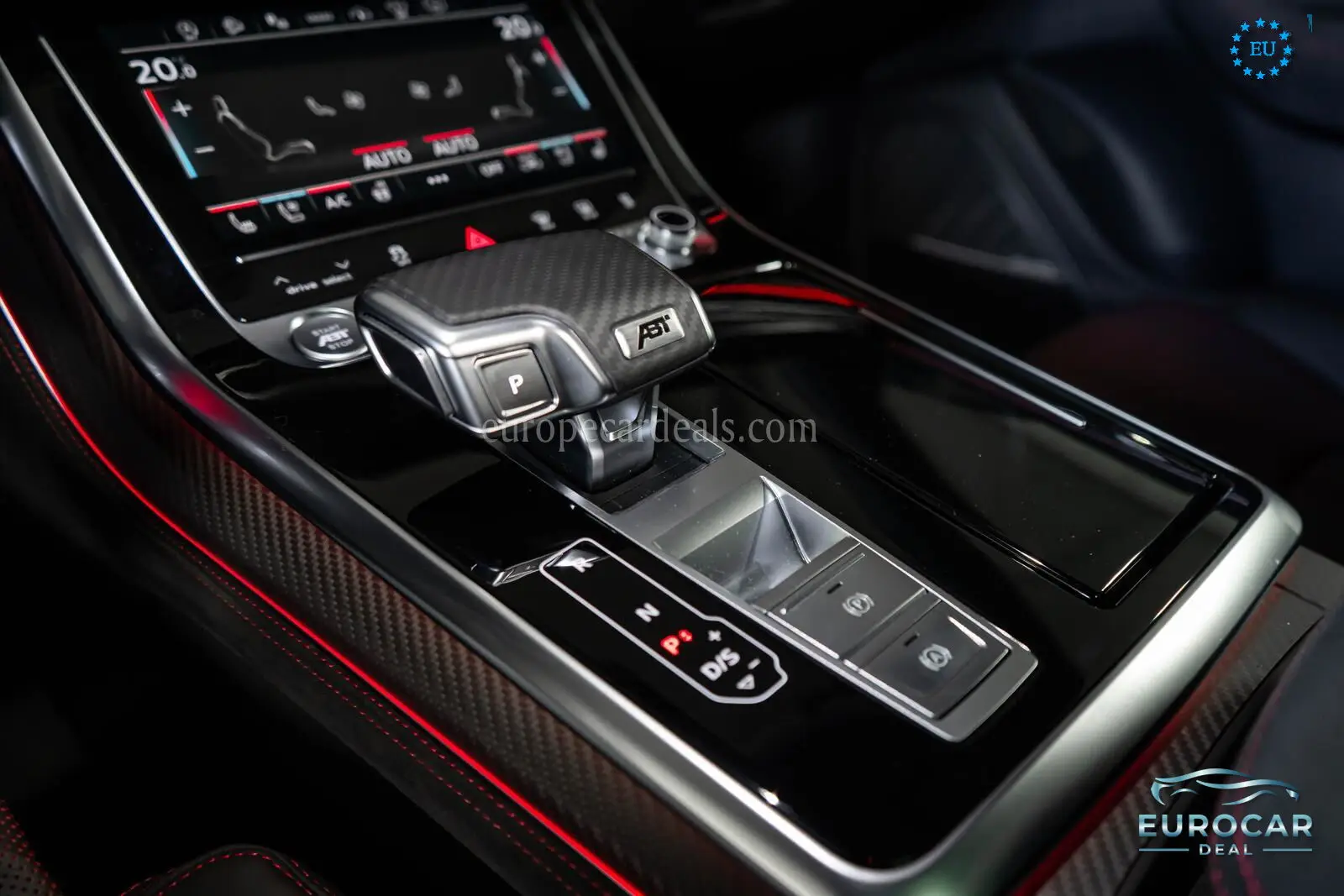 Audi RSQ8