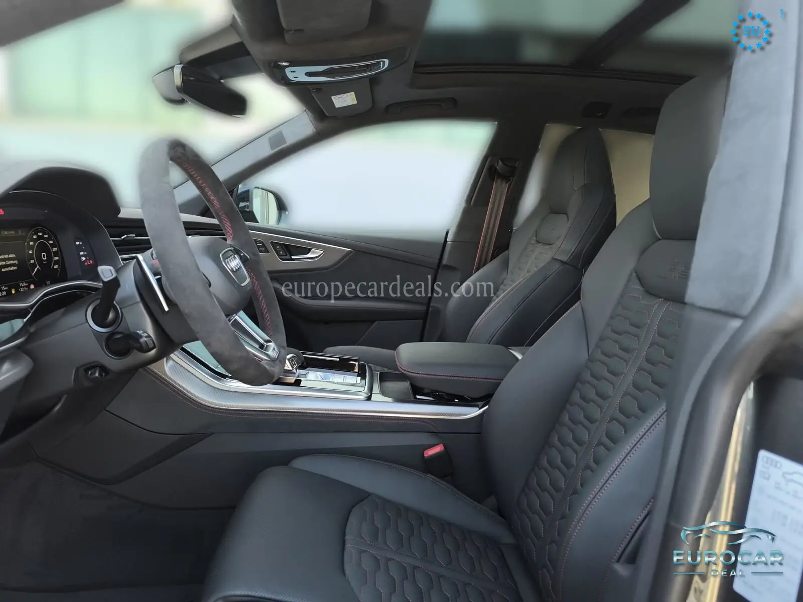 Audi RSQ8
