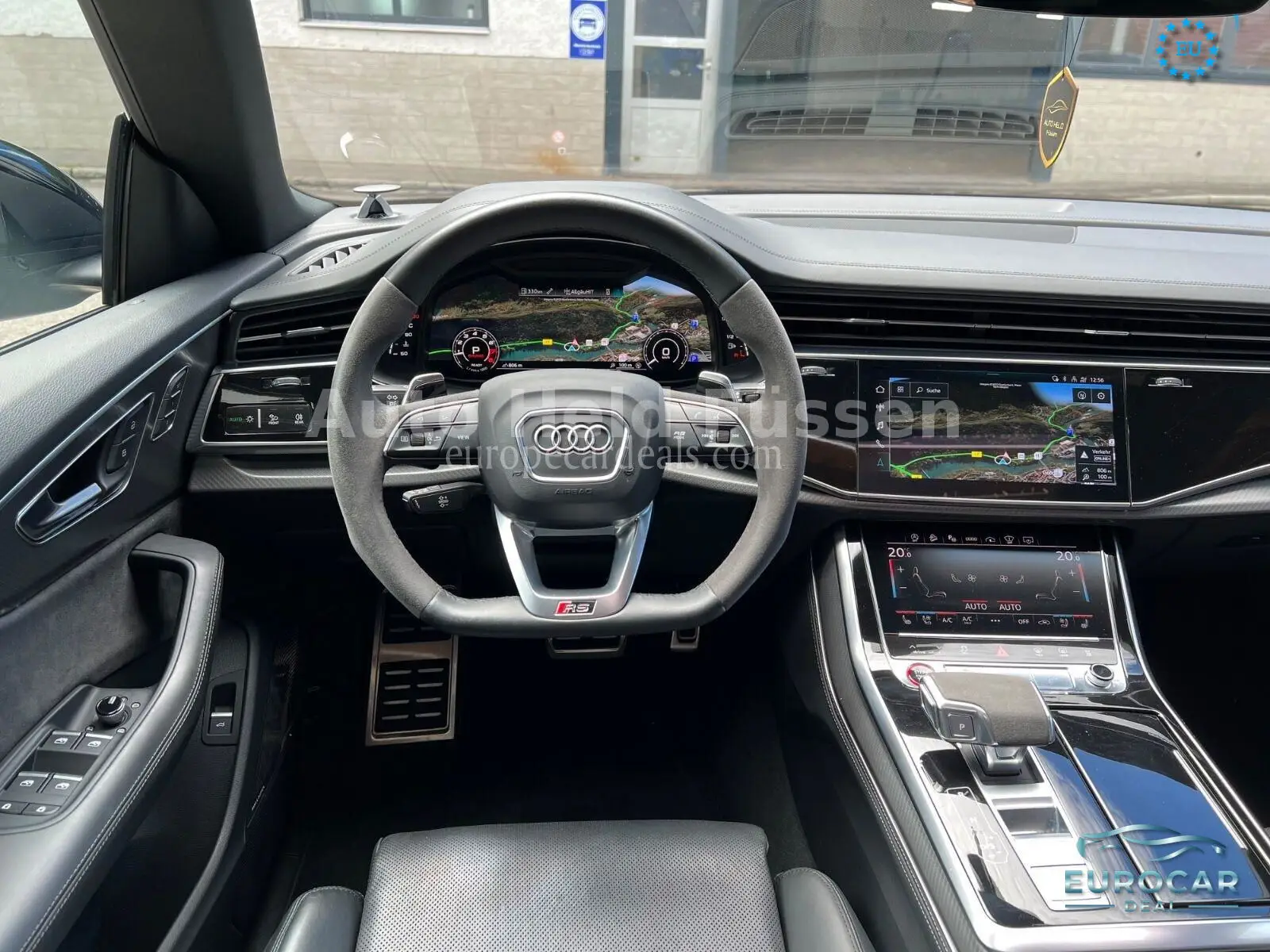 Audi RSQ8