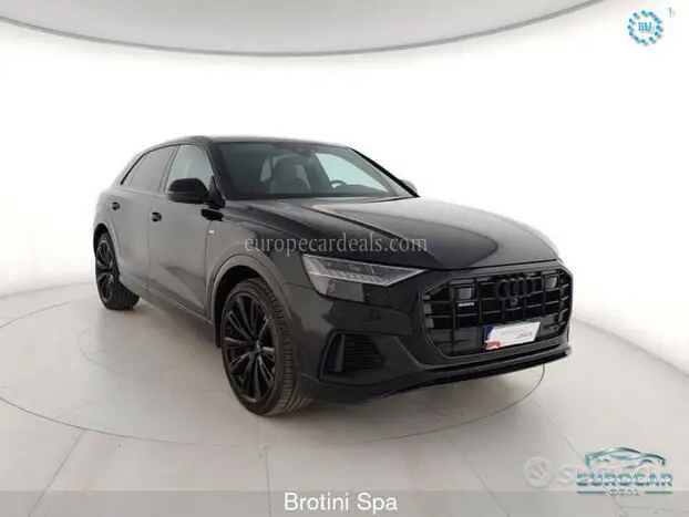 Audi Q8