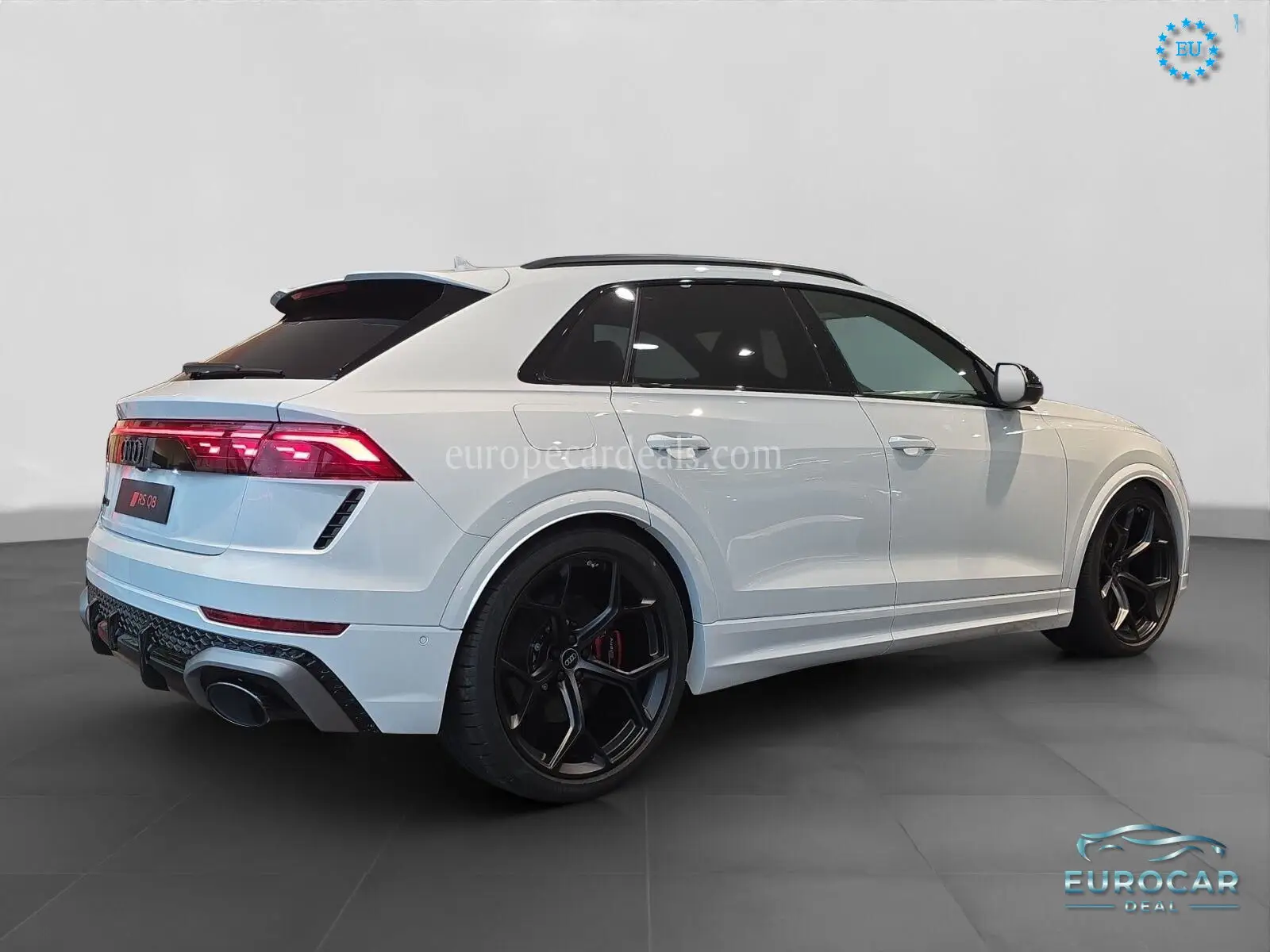 Audi RSQ8