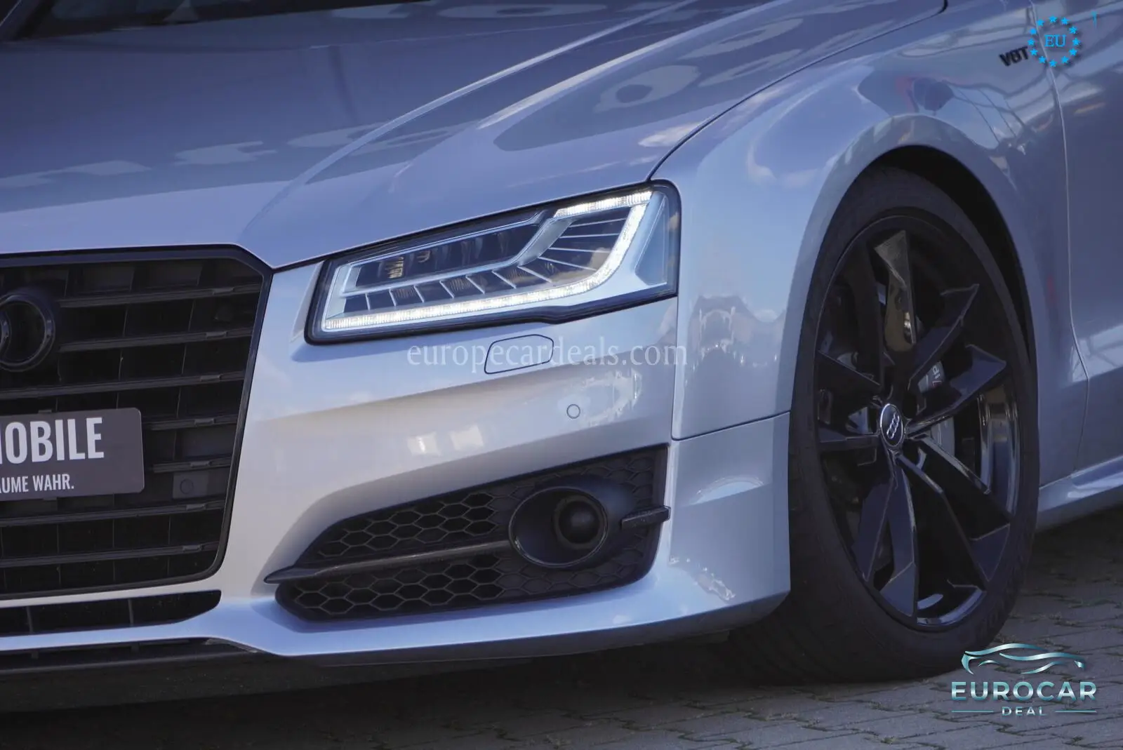 Audi S8