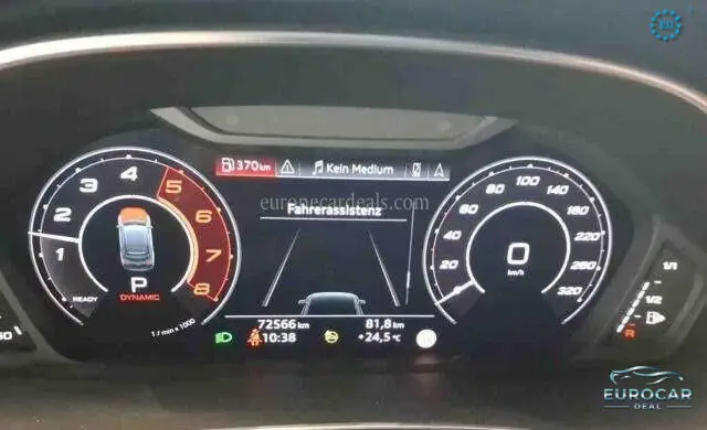 Audi RSQ3