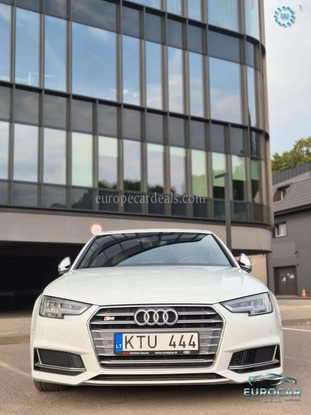 Audi S4
