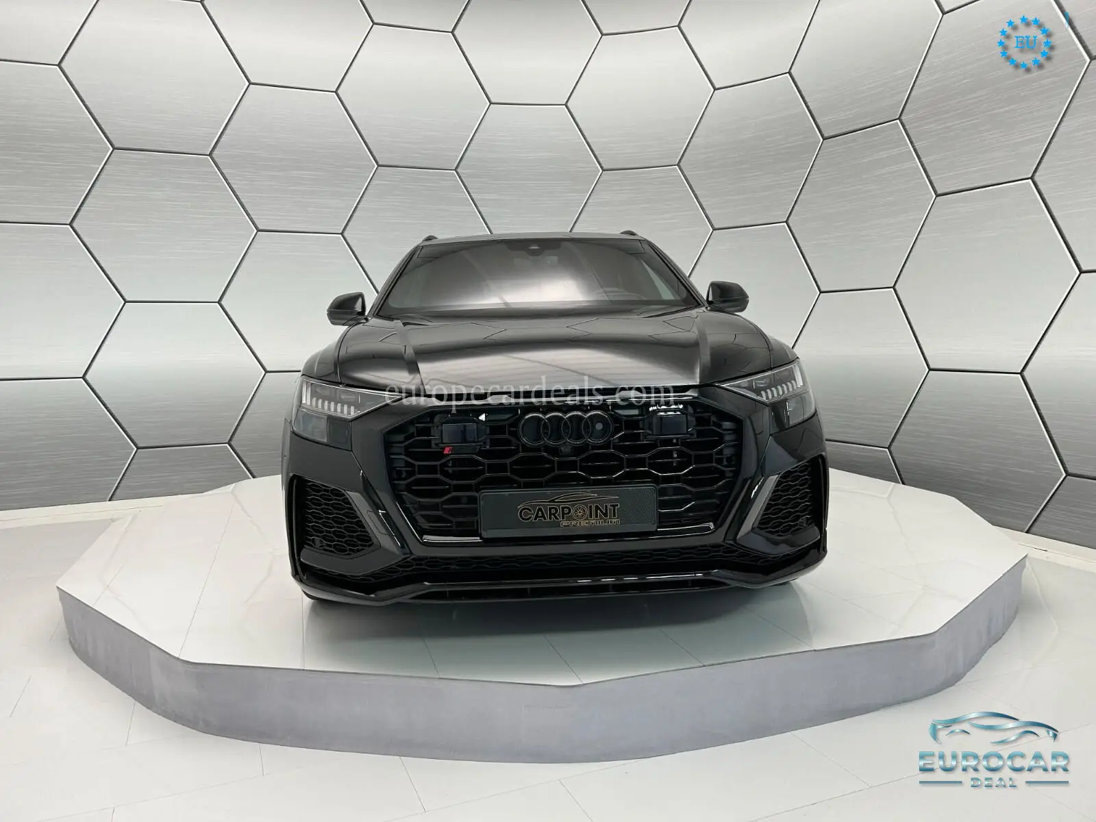 Audi RSQ8